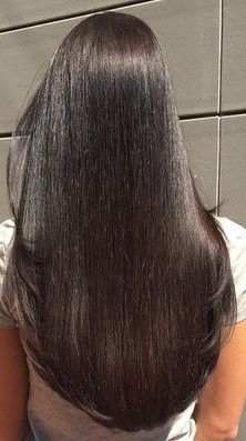 Deep U Haircut Long Hair, Scream Christmas, Balayage Hair Morenas, Felt Skirt, Hair Grower, Mushroom Hair, Hair Inspiration Long, Layered Haircuts For Medium Hair, Hair Inspiration Short