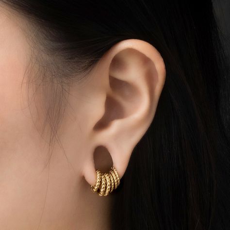 Lobe Cuff, Ring Stacks, Rope Ring, Rings Style, Rope Rings, Septum Jewelry, Ear Weights, Ring Stack, Classic Gold