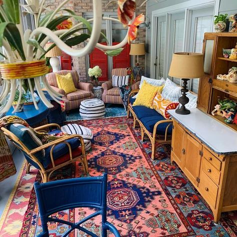 Maximalist Screened In Porch, Grandmillenial Screened In Porch, Porch Vibes, Porch Dining, Hoosier Cabinet, Prairie Home, Sunroom Decorating, Backyard Porch, White Wicker