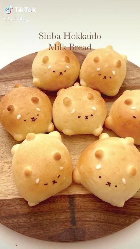 Food Drawings Cute, Tiktok Baking, Bread Cute, Hokkaido Milk Bread, Resepi Biskut, Food Kawaii, Cibo Asiatico, Food Drawings, Milk Bread