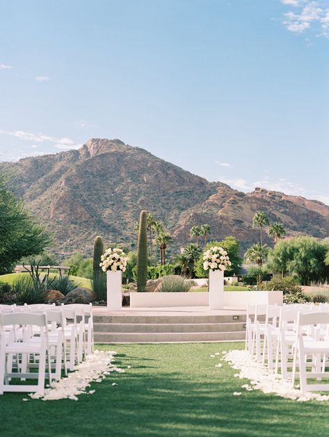 Mountain Shadows Wedding, Modern Ranch Wedding, Elegant Brunch, Event Venue Spaces, Bloom Wedding, Wedding Arizona, Az Wedding, Modern Wedding Venue, Arizona Wedding Venues