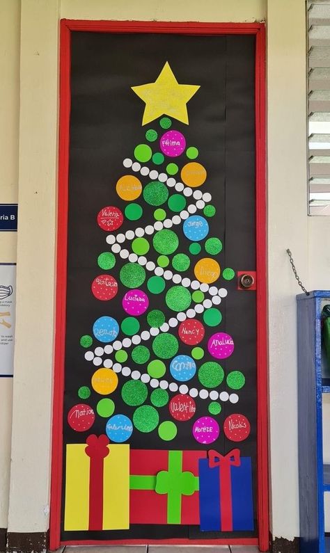 Christmas Door Decor For Classroom, Classroom Door Christmas Tree, Christmas Door School, Christmas Door Decorations Classroom, Christmas School Door, Classroom Door Decorations For Christmas, Classroom Door Christmas, Christmas Classroom Door Ideas, Classroom Christmas Door