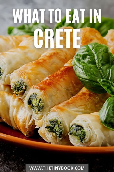 Greek Food Party, Greek Recipes Authentic, Unique Dishes, Crete Holiday, Europe Travel Essentials, Greece Trip, Greek Travel, Travel Foodie, Scrumptious Food