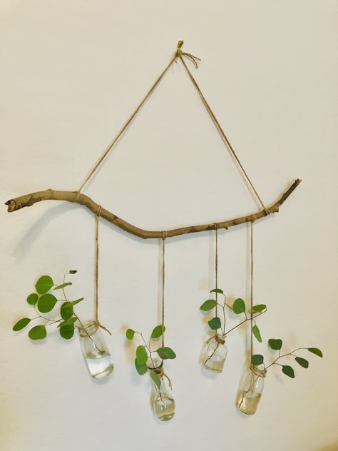 Aethstetic Home Decor, Plant Wall Decor, Deco Nature, Diy Plant Hanger, Diy Jar Crafts, Garden Crafts Diy, Diy Bottle Crafts, Art Decor Diy, Plant Decor Indoor