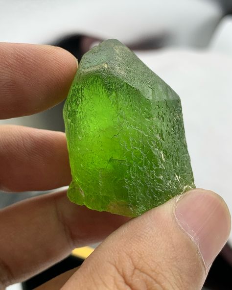 Etched peridot naturally terminated crystal From mansehra Pakistan..Perfect All around Weight 56.5 grams Dimension 35x26x24mm Available for sale Dm for price #peridot #peridotcrystal #kingofkashmir #aquamarine #pegmatites #pegmatite #crystal #crystals #mineral #minerals #mineralogy #mineralspecimen #mineralcollection #mineralcollecting #MineralMonday #finemineral #fineminerals #finemineralspecimen #gemstones #mineralcollecting #gemscollection #minerals #tucsonmineralshow #kunzitecrystal #min... Peridot Crystal, Fine Minerals, Mineral Collection, Green Peridot, Natural Energy, Green Gemstones, Raw Gemstones, Gemstone Healing, Healing Crystals