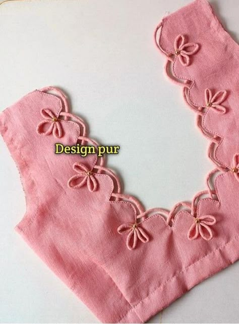 Back Patch Work Blouse, Cloth Patch Work Blouse Designs, Lace Designs For Blouse, Blouse Design Images Back Neck, Blouse Back Flower Design, Cotton Blouse Design Back Neck, Blouse Necks Latest, Patch Design Blouses, New Latest Blouse Pattern Design