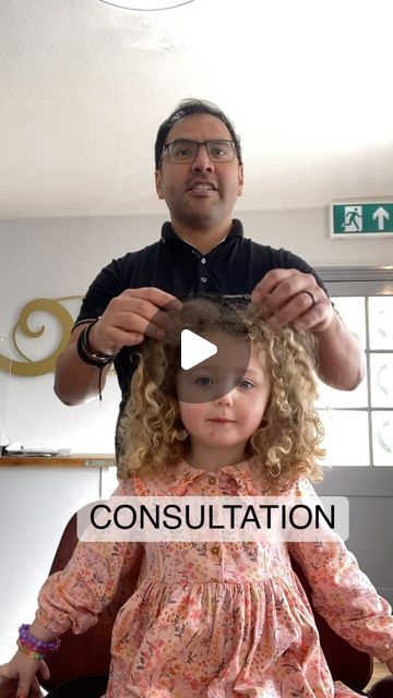 RICHARD ✂️ WELSH CURL SPECIALIST on Instagram: "⬇️ Children’s curly cut experience ✂️ ⬇️ With children, they get the same experience as the adults. I ask them directly what haircut they would like and how they would like their curls to look at the end. My client was in for her first curly cut with me. Her curl pattern is wavy roots and very curly on the ends. Products used @onlycurlslondon Shampoo, Conditioner, Hydrating Curl Cream, small amount of Enhancing gel on the ends. Brush used : EZ Detangling brush Dryer : Diffon Supreme @bellissima.uk *I am at full capacity, sign up to my News letter for any future appointments* All info is on my website www.cyrl.cymru Link in bio #naturalcurls #curlspecialist #aberystwyth #curlyhairspecialist #curlyhair #cyrlcymru #kivirciksac #ricciol Girls Haircut Curly Hair Kids, Curly Hair Kids Haircut, Curly Kids Haircut, Curly Hair Styles For Kids, Kids Curly Haircut, Hair Styles For Curly Hair Kids, Cut Curly Hair At Home, How To Cut Curly Hair At Home, Toddler Curly Hairstyles