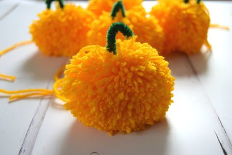 Autumn Craft Ideas, Corks Pumpkin, Paper Mache Pumpkins, Autumn Craft, Pumpkin Cross Stitch, Shower Puff, Pom Garland, Lamb Decorations, Pom Pom Crafts