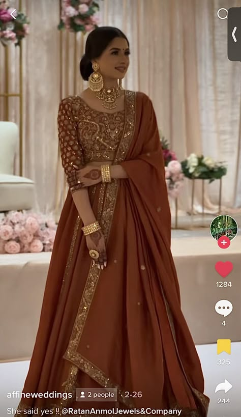 Punjabi Engagement Outfit Ideas, Burnt Orange Indian Outfit, Wedding Suits Women Indian Bridal, Sikh Wedding Guest Outfit, Brown Punjabi Suit, Punjabi Engagement Outfit, Jaggo Outfit Punjabi Suit, Sruthi Jayadevan, Pink Indian Suit