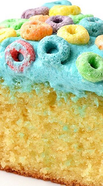 Fruit Loop Cereal Milk Cake Cereal Milk Cake, Fruit Loop Treats, Froot Loop, Cake Frosting Recipes, Creamy Frosting, Dreams Will Come True, Cake Frosting Recipe, Cereal Milk, Cereal Treats