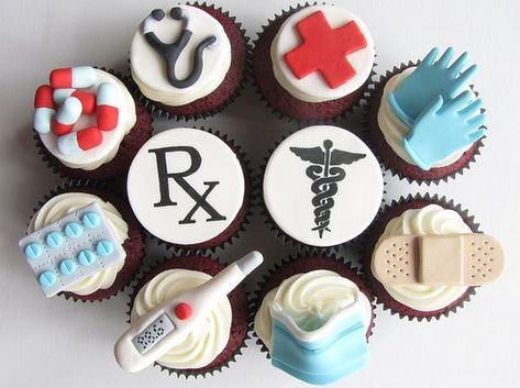 Nurse Cupcakes, Medical Cake, Deco Cupcake, Doctor Cake, Nursing Cake, Nurse Party, Medical Theme, Cake Wrecks, Pharmacy School