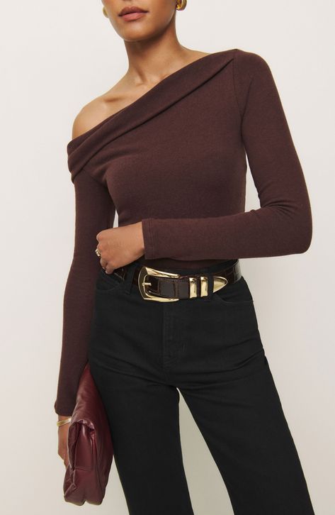 Reformation Elio Off the Shoulder Knit Top available at #Nordstrom Chic Long Sleeve Top, Chocolate Top Outfit, Romantic Classic Ingenue Style, Brown Off Shoulder Top Outfit, Brown Off The Shoulder Top Outfit, Long Sleeve Going Out Tops, Women Holiday Outfits, Asymmetrical Top Outfit, Theatrical Romantic Style