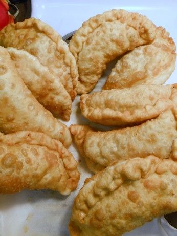 American Indian Fry Bread Indian Fry Bread Recipe, Creamy Guacamole Recipe, Navajo Taco, Native American Fry Bread, Fry Bread Recipe, Indian Fry Bread, Indian Tacos, Fried Bread Recipe, Funfetti Cookies