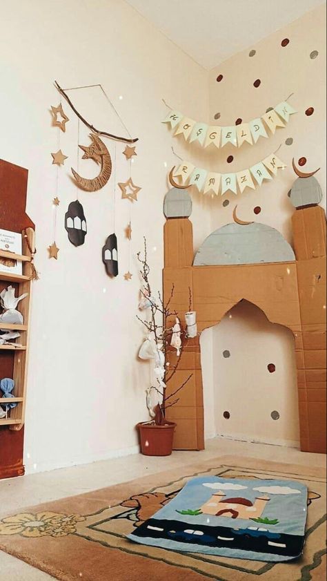 Ramdan Decore Ideas 2023, Diy Ramadan Decor, Ramadan Crafts Decorations, Ramadan Decorations For Kids, Crafts For Ramadan, Decorations For Ramadan, Decoration For Ramadan, Ramadan For Kids, Nursery Ideas Neutral