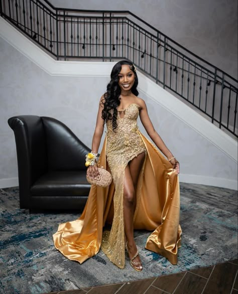 Gold Prom Dresses Black Women With Date, Gold Masquerade Dress, Brown And Gold Prom Dress, Gold Dress Black Woman, Prom Gold Dress, Gold Prom Dresses Black Women, Gold Dress Birthday, Bronze Prom Dress, Gold Dress Prom