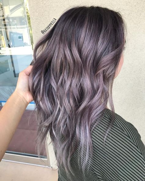 Balayage Purple, Hair With Brown Eyes, Smokey Lavender, Purple Hair Highlights, Lavender Hair Colors, Lilac Hair, Lavender Hair, Hair Balayage, Brown Blonde Hair