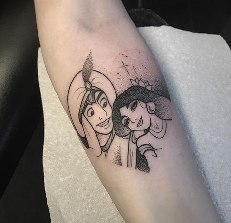 Disney Aladdin Tattoos, Princess Jasmine Tattoo Ideas, Aladdin Tattoo Ideas, Princess Jasmine Tattoo, Aladin Disney, Aladdin Tattoo, Disney Couple Tattoos, Tattoos Disney, Jasmine Tattoo