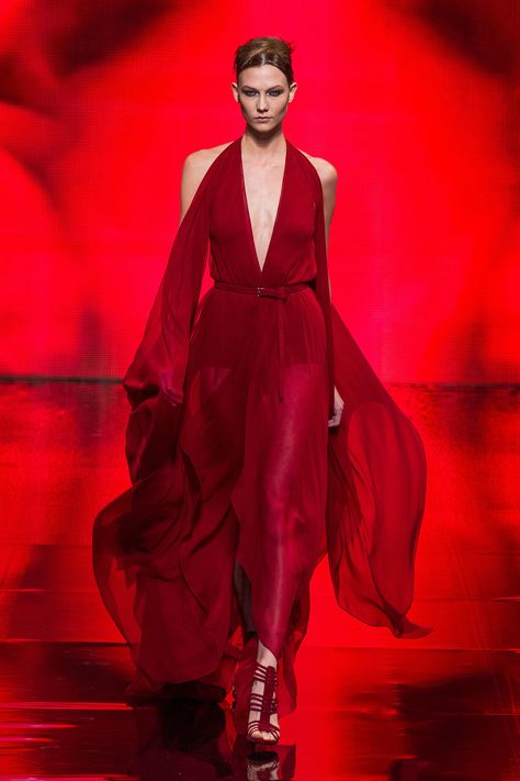 Donna Karan New York Fall 2014 Dona Karan, Best Gowns, New York Fall, Ny Fashion, Sophisticated Dress, Pretty Style, Gorgeous Gowns, Fall 2014, Donna Karan