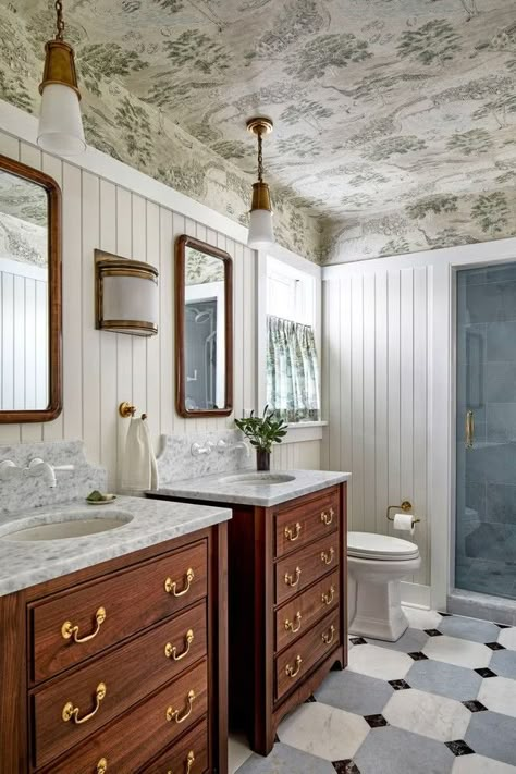 Double Vanity Bathroom Ideas, North Carolina Beach House, Vanity Bathroom Ideas, Colonial Bathroom, Nags Head North Carolina, Double Vanity Bathroom, Bathroom Tile Designs, Primary Bathroom, Primary Bath