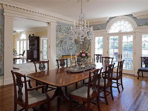 Colonial dining room ideas