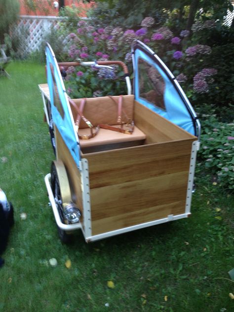 Vintage Christiania bike - design by Nicolai Broby Eckert Christiania Bike, Bike Design, Cool Bikes, Bassinet, Toddler Bed, Bicycle, Bike, Vehicles, Home Decor