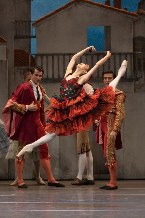 💃 Akane Takada as Kitri in The Royal Ballet's Don Quixote, 2019 Akane Takada, Carlos Acosta, Famous Ballets, Dancer Lifestyle, Spanish Dance, The Royal Ballet, Ballet Posters, Royal Opera House, Ballet Beauty