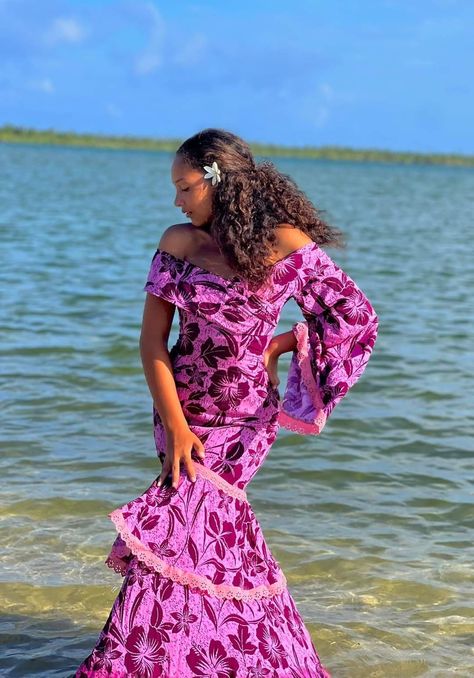 Tahitian Dress, Hula Dress, Bday Fits, Polynesian Fashion, Ori Tahiti, Island Style Clothing, Polynesian Dress, Matching Clothing, Hoco Dress