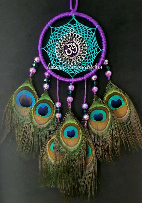 #peacock #feathers # aum #om Clay Art Projects, Peacock Feathers, Dream Catchers, Clay Art, Dream Catcher, Feathers, Art Projects, Quick Saves, Art