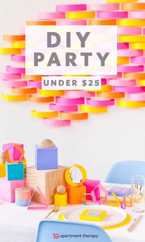 Holiday Party Inspiration, Cheap Party Decorations, Summer Bash, Paper Party Decorations, Studio Diy, Honeycomb Paper, Party Entertainment, Diy Party Decorations, Paint Party