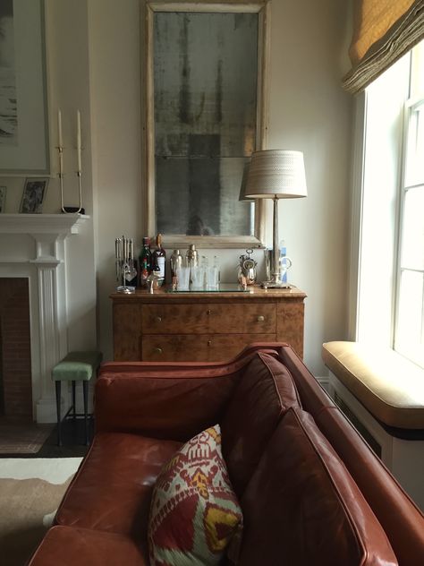 Long Living Room With Fireplace, Chest In Living Room, Antique Style Living Room, Vintage Style Living Room, Rita Konig, Long Living Room, Kitchen Door, Traditional Living, West Village