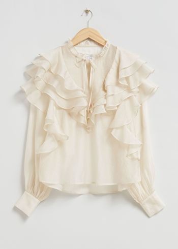 White Ruffle Top, White Ruffle Blouse, Frill Blouse, Chloe Dress, Tie Neck Tops, Chic Blouses, Simply Chic, Bow Blouse, Ruffle Shirt