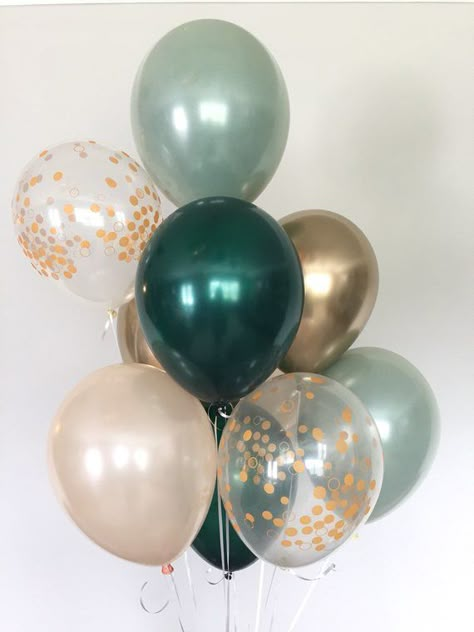 Wedding Decor Green And Gold, Light Green Wedding, Wedding Decor Green, Sage Green Balloons, Green Wedding Decor, Green Bridal Showers, Green Balloons, Idee Babyshower, Balloon Lights