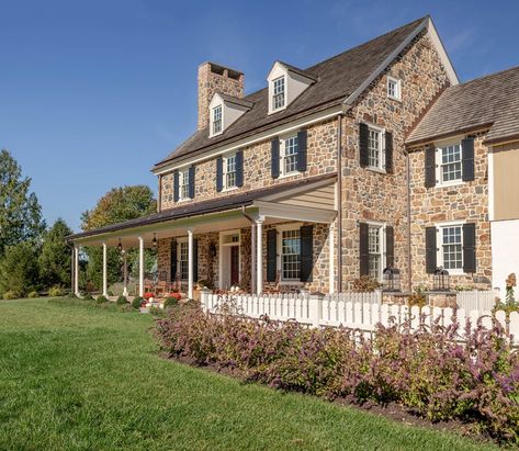 Contemporary Farmhouse Living Inspired by the Past | Period Architecture Ltd Period Architecture, New Palace, Colonial Exterior, American Farmhouse, Family Estate, Home Addition, Georgian Homes, Contemporary Farmhouse, Stone Houses