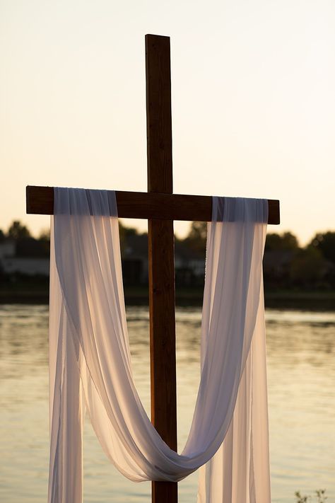 Wooden Cross For Wedding, Cross For Wedding Ceremony, Cross For Wedding, Simple Church Wedding, Backyard Ceremony, Downtown Kansas City, Wedding Alters, Wedding Cross, Wedding Altars