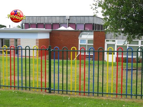 Playground Fence, School Fence, Playground Painting, Pre Primary School, Garden Railings, Playground Safety, Kindergarten Interior, Preschool Designs, Wooden Playground