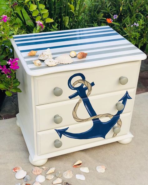 Wooden Bed Side Table, Woodworking Decor, Basic Colours, Nautical Furniture, Beach Themed Crafts, Beach Inspired Decor, Ocean Home Decor, Beach Furniture, Beach Bedroom Decor