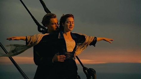 Leonardo Dicaprio Titanic, Titanic Movie Scenes, Titanic Kate Winslet, Titanic Leonardo Dicaprio, Christopher Mccandless, Leonardo Dicaprio Movies, Damien Chazelle, Jack Dawson, Young Leonardo Dicaprio