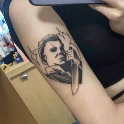 Aesthetic Heart Tattoo, Micheal Myers Tattoo, Michael Myers Tattoo, Myers Tattoo, Michael Myers Mask, Aesthetic Heart, Scorpio Tattoo, Halloween Tattoo, Tattoo Stencil Outline