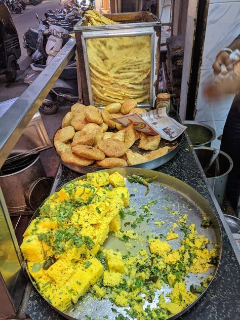 Check out my experiences at Udaipur : The City of Lakes. #localfood #udaipur #food Udaipur Food, Food Board, Udaipur, Local Food, The City, Ethnic Recipes