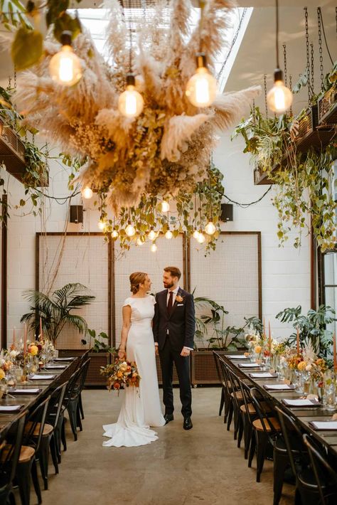 Couple photos among the tables at Warehouse wedding venue The Hackney. Ellie Gillard | London wedding photographer Maximalist Wedding, Industrial Wedding Venues, Urban Wedding Venue, Country Wedding Venues, London Wedding Venues, London Venues, Warehouse Wedding, Photography Jobs, Urban Wedding