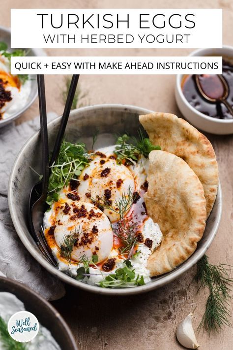 Turkish Eggs, Plats Healthy, Breakfast Photography, Creamy Yogurt, Turkish Breakfast, Scrumptious Food, Yogurt Sauce, Savory Breakfast, Slow Cooking