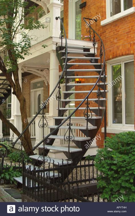 Exterior Stairs To Second Floor, Stairs To Second Floor, Spiral Staircase Outdoor, Exterior Staircase, Spiral Stairs Design, Outside Stairs, Porch Stairs, Staircase Outdoor, Canada Quebec