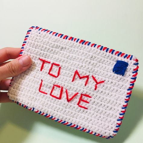 Love Letter Envelope, Valentines Envelopes, Crochet Letters, Letter Envelope, Bf Gifts, Love Message, Simple Crochet, Boyfriend Diy