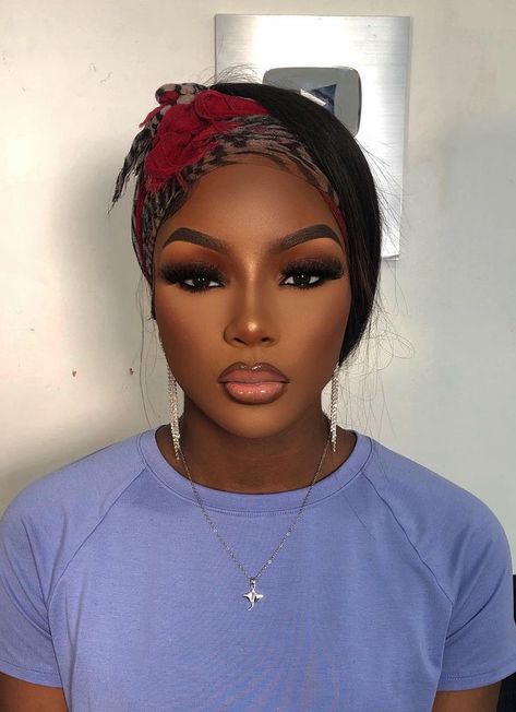 Natural Dramatic Makeup Black Women, Birthday Makeup For Black Women Red Lip, Smokey Eye With Red Lips Black Women, Make Up With Red Lipstick Black Women, Seductive Makeup Looks Black Women, Face Beat Makeup Prom, Makeup Look For Photoshoot, Makeup Ideas For Burgundy Dress, Baddie Makeup Black Women