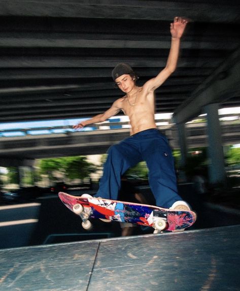 90s Skater Boy, Skater Photography, Mid90s Aesthetic, Skate Kitchen, Mid 90s Aesthetic, Skater Hair, Sunny Suljic, Illegal Civ, Eboy Aesthetic