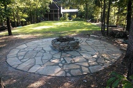 Flat Rock Patio, Rock Fire Pit, Xeriscape Front Yard, Fire Pit Bench, Outdoor Fire Pit Seating, Pathway Ideas, Fire Pit Seating Area, Large Backyard Landscaping, Outdoor Garden Bench