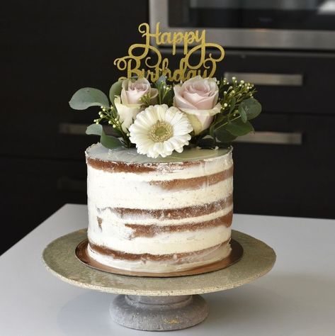 60birthday Cake For Women, 60 Birthday Cake Ideas For Women, Cake Ideas 40th Birthday Women, Mom Bday Cake Ideas, Simple 70th Birthday Cake, Rustic Birthday Cake For Women, Naked Birthday Cake For Women, Naked Cakes With Flowers, 50th Birthday Cake For Women Simple