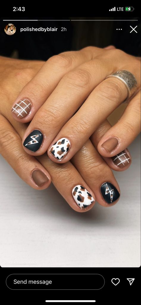 Vegas Nail Inspiration, Western Themed Nail Ideas, Fair Nail Ideas, Ranch Nails, Boho Nail Art Designs, Cow Print Fall Nails, Western Holiday Nails, Square Western Nails, Nickelback Nails