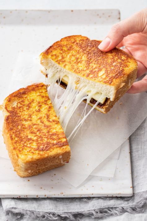 Apple Butter Grilled Cheese Recipe Bread For Grilled Cheese, Perfect French Toast, Cheese Pull, Perfect Grilled Cheese, Homemade Apple Butter, Havarti Cheese, Satisfying Eats, Grilled Cheese Sandwiches, Butter Bread