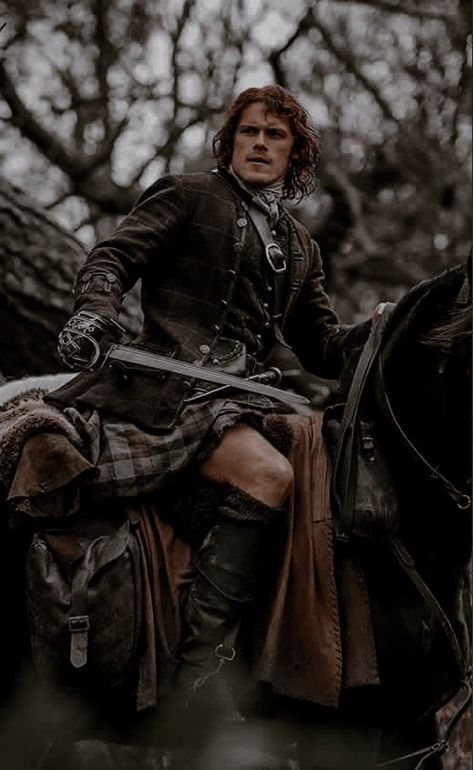 Outlander Wallpaper Desktop, Jamie Fraser Wallpaper, Jamie Fraser Aesthetic, Outlander Tattoos, Outlander Aesthetic, Outlander Jamie Fraser, Jamie Outlander, Avatar Azula, Je Suis Prest